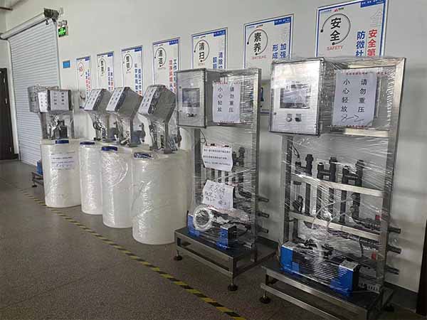 循环水加药设备